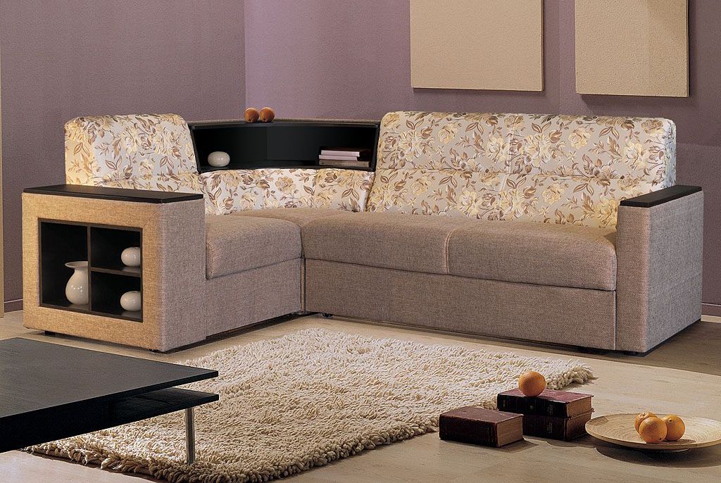 Угловой диван с полкой - стильное решение для интерьера гостиной